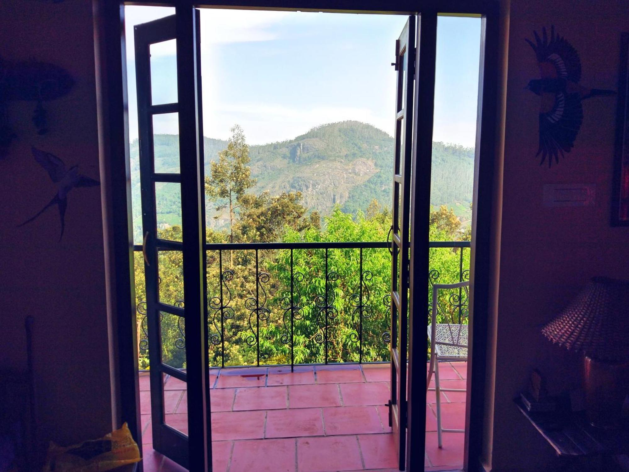 Bed and Breakfast Stumpfields Ooty Esterno foto