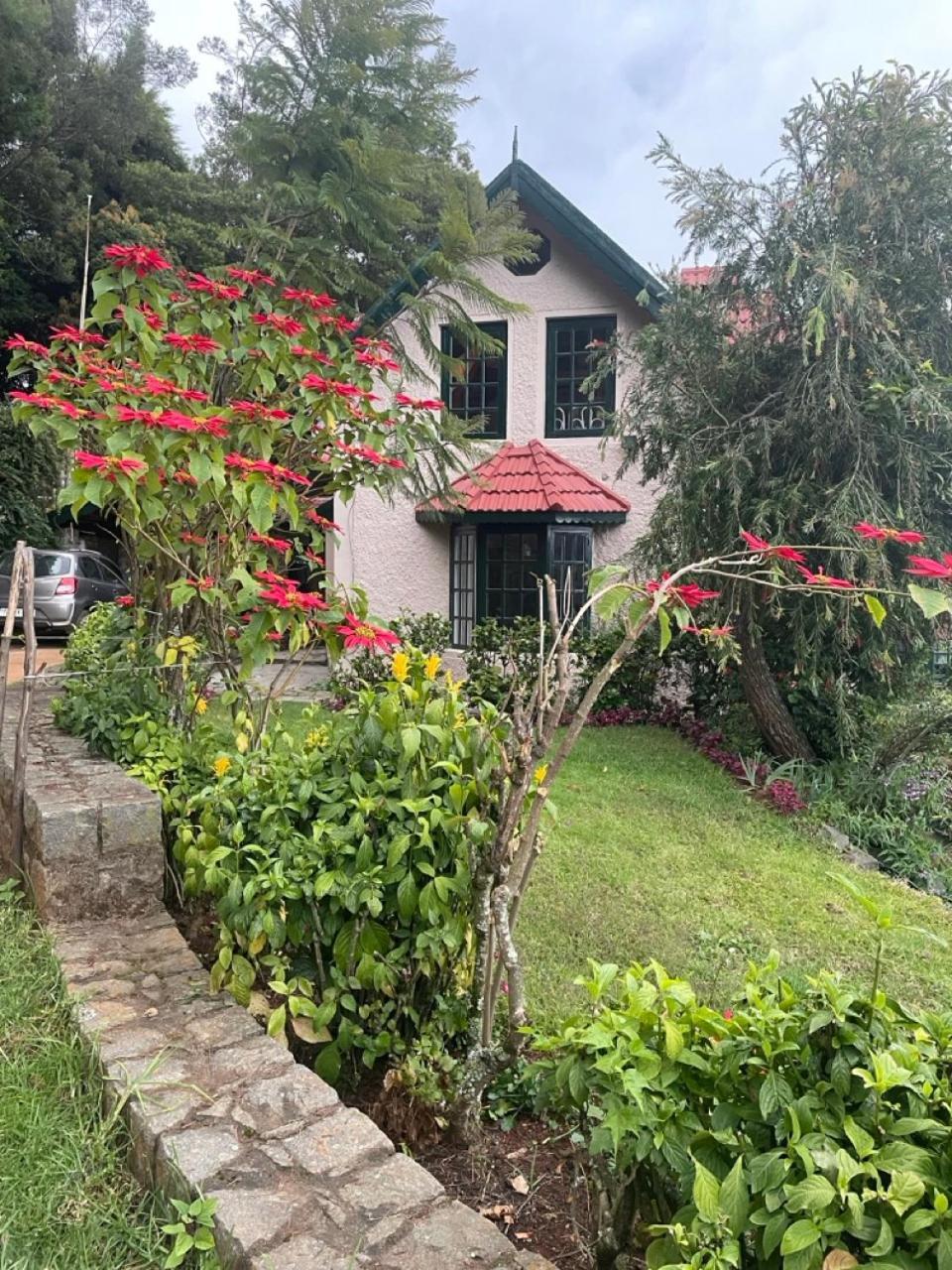 Bed and Breakfast Stumpfields Ooty Esterno foto