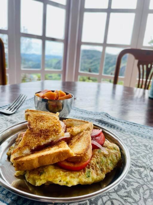Bed and Breakfast Stumpfields Ooty Esterno foto